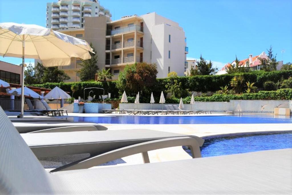 Sunny Dreams Apartment - Praia Mar Портиман Екстериор снимка