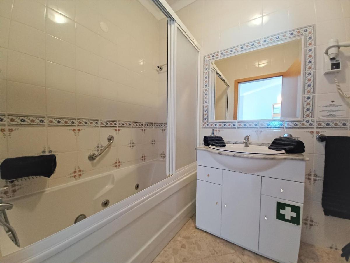Sunny Dreams Apartment - Praia Mar Портиман Екстериор снимка