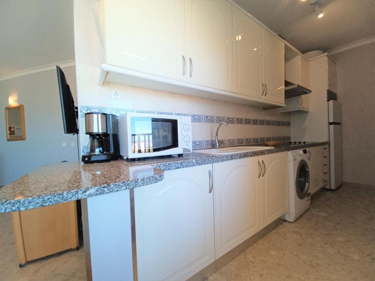Sunny Dreams Apartment - Praia Mar Портиман Екстериор снимка